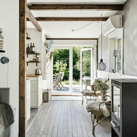 Modern Summer House Near Udsholt *