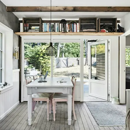 Modern Summer House Near Udsholt * Græsted