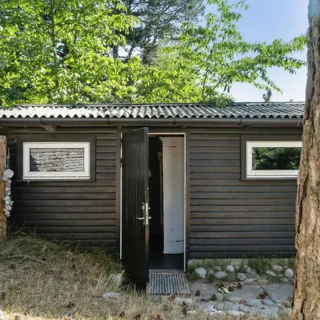 Modern Summer House Near Udsholt