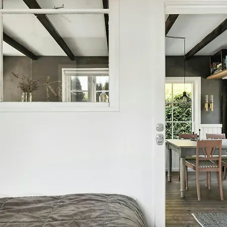 Nyaraló Modern Summer House Near Udsholt *