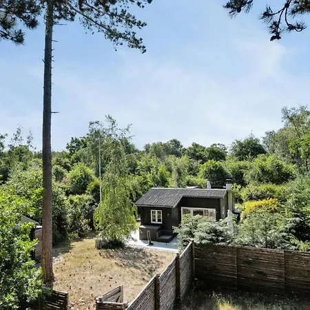 Modern Summer House Near Udsholt Nyaraló Græsted