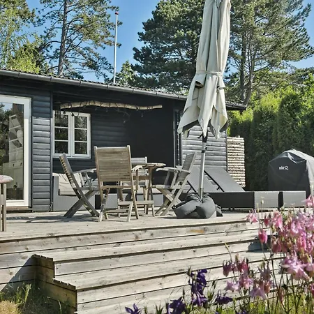 Modern Summer House Near Udsholt * Græsted