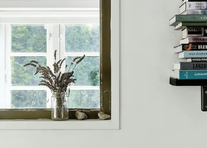 Modern Summer House Near Udsholt *