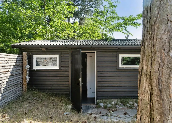 Modern Summer House Near Udsholt * Græsted